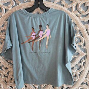 Athleta Collab with BGDB cropped tshirt size Large